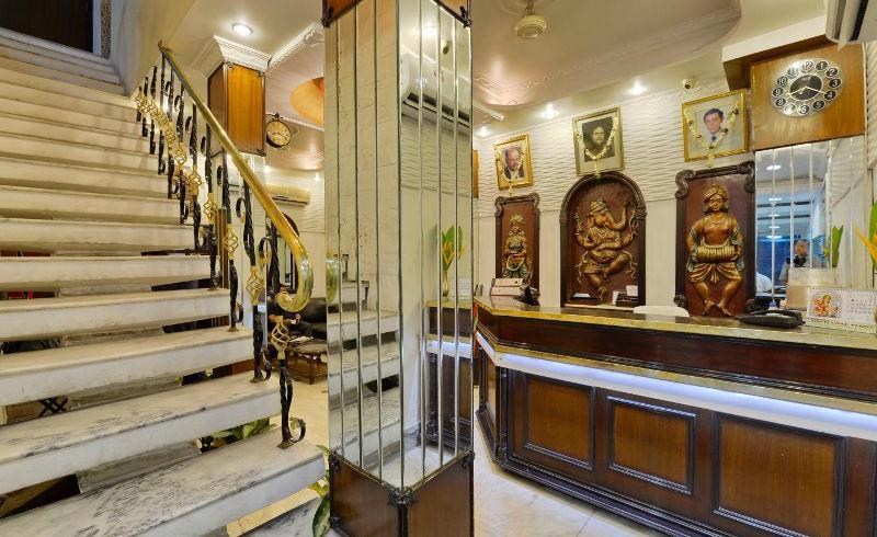 Hotel Heera Колката Екстер'єр фото