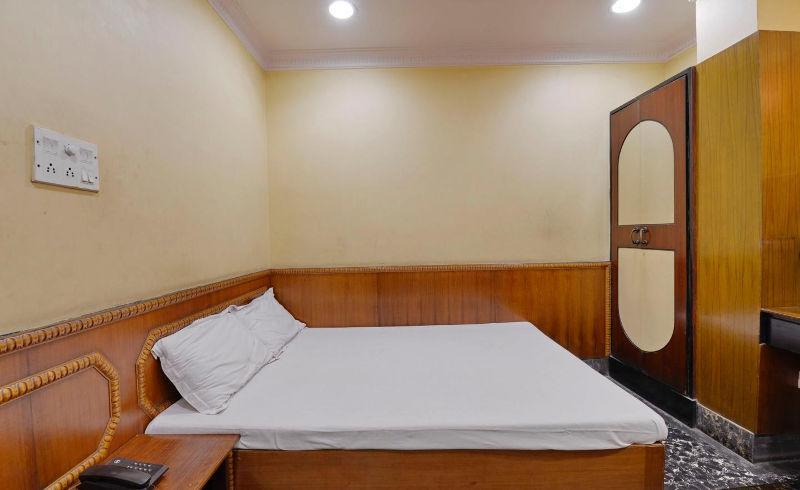 Hotel Heera Колката Екстер'єр фото